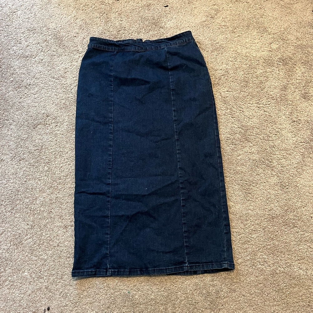 Black Tape Size L Classic Denim Pencil Skirt with back slit